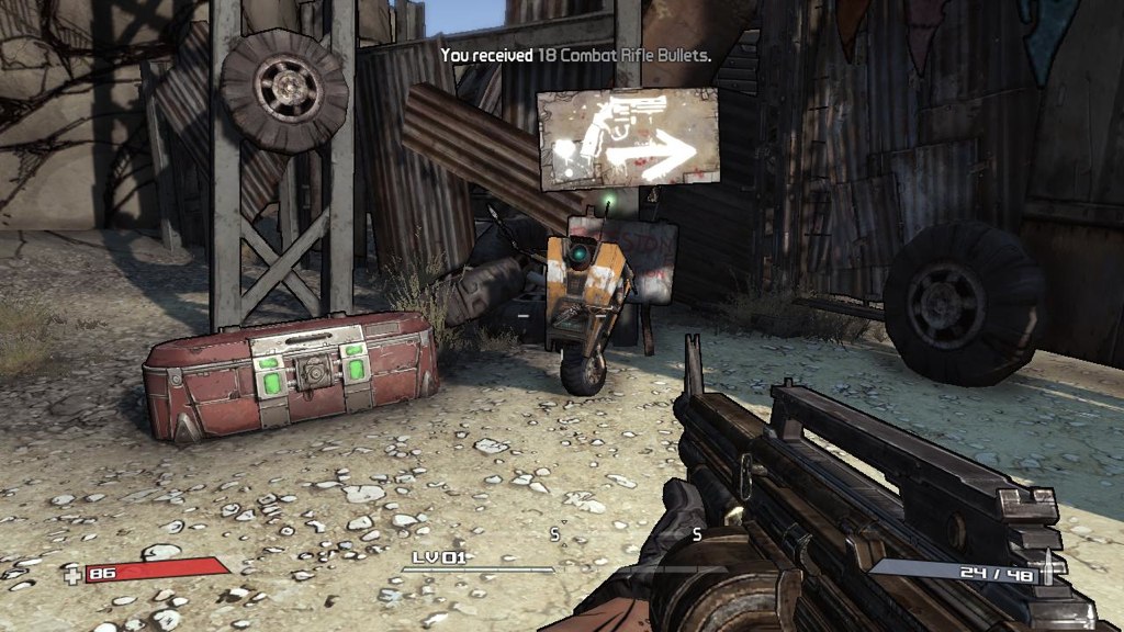 weaponschest See that red box with the glowing green squares on it? Thars be treasure, mateys! (It's a weapons chest, and hopefully isn't full of crappy repeaters and rocket lauchers...ughh)